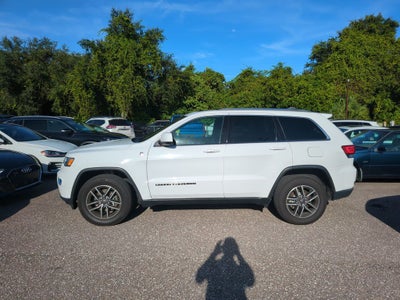2020 Jeep Grand Cherokee Laredo