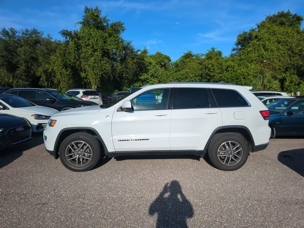 2020 Jeep Grand Cherokee Laredo