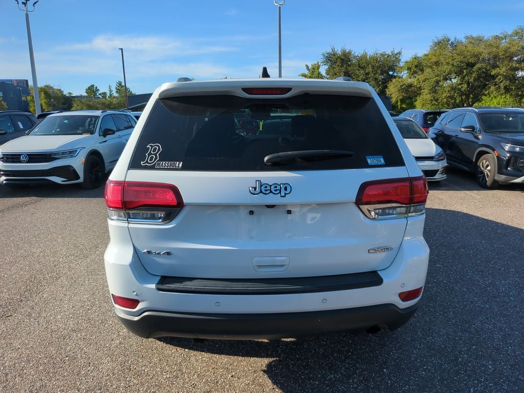 2020 Jeep Grand Cherokee Laredo