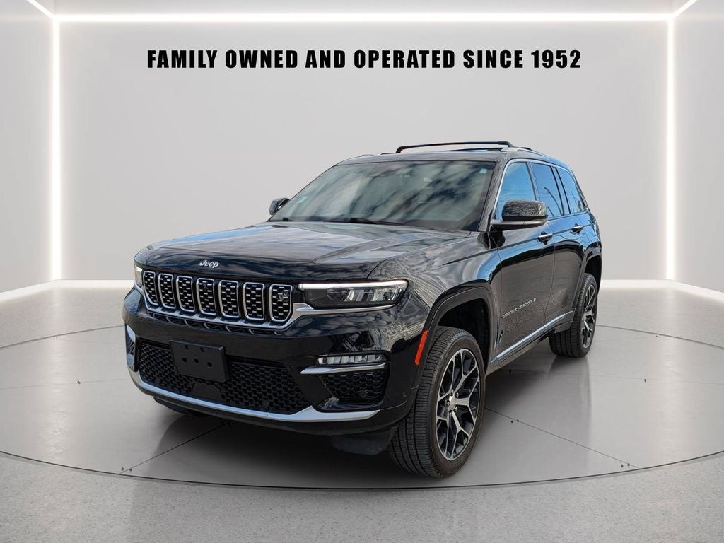2023 Jeep Grand Cherokee Summit Reserve