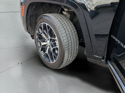 2023 Jeep Grand Cherokee Summit Reserve