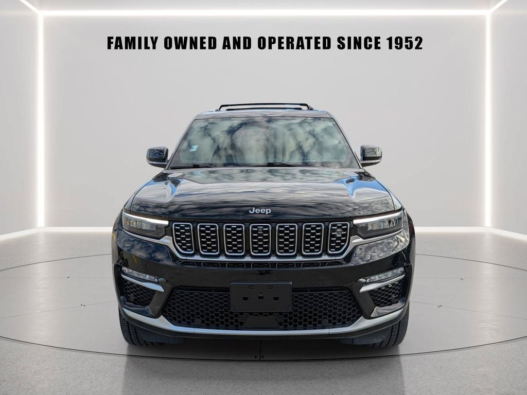 2023 Jeep Grand Cherokee Summit Reserve