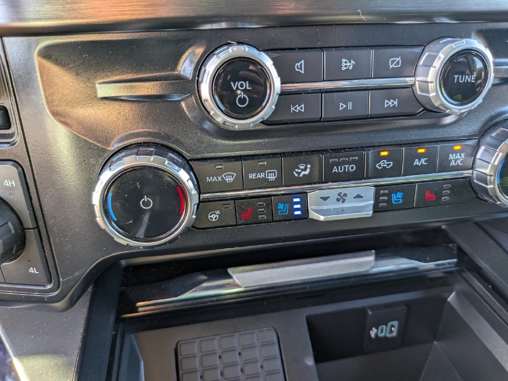2024 Ford F-350SD Lariat