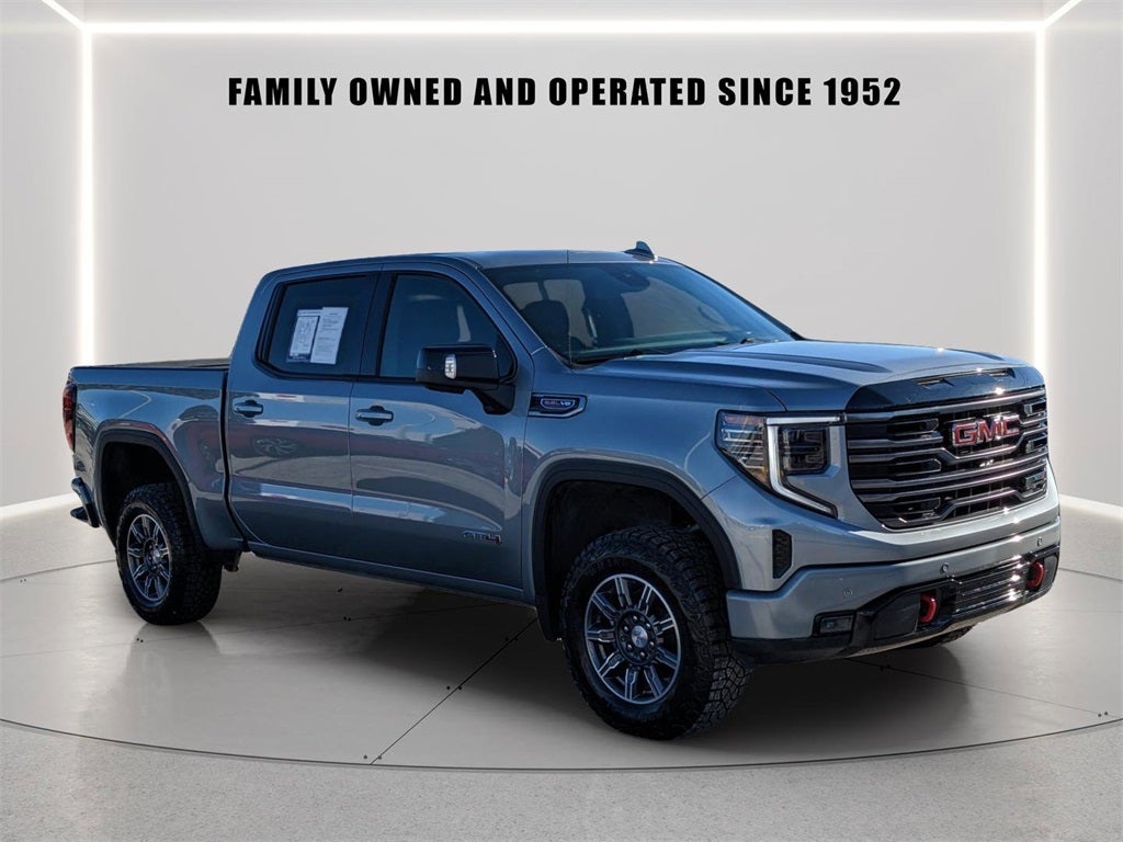 2025 GMC Sierra 1500 AT4