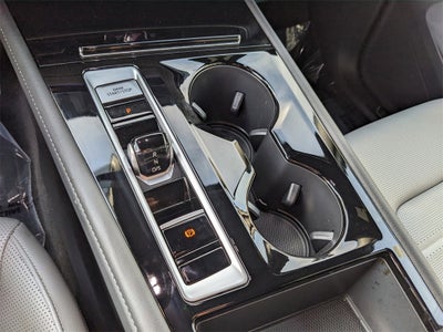 2025 Volkswagen Atlas Cross Sport 2.0T SEL R-Line Black