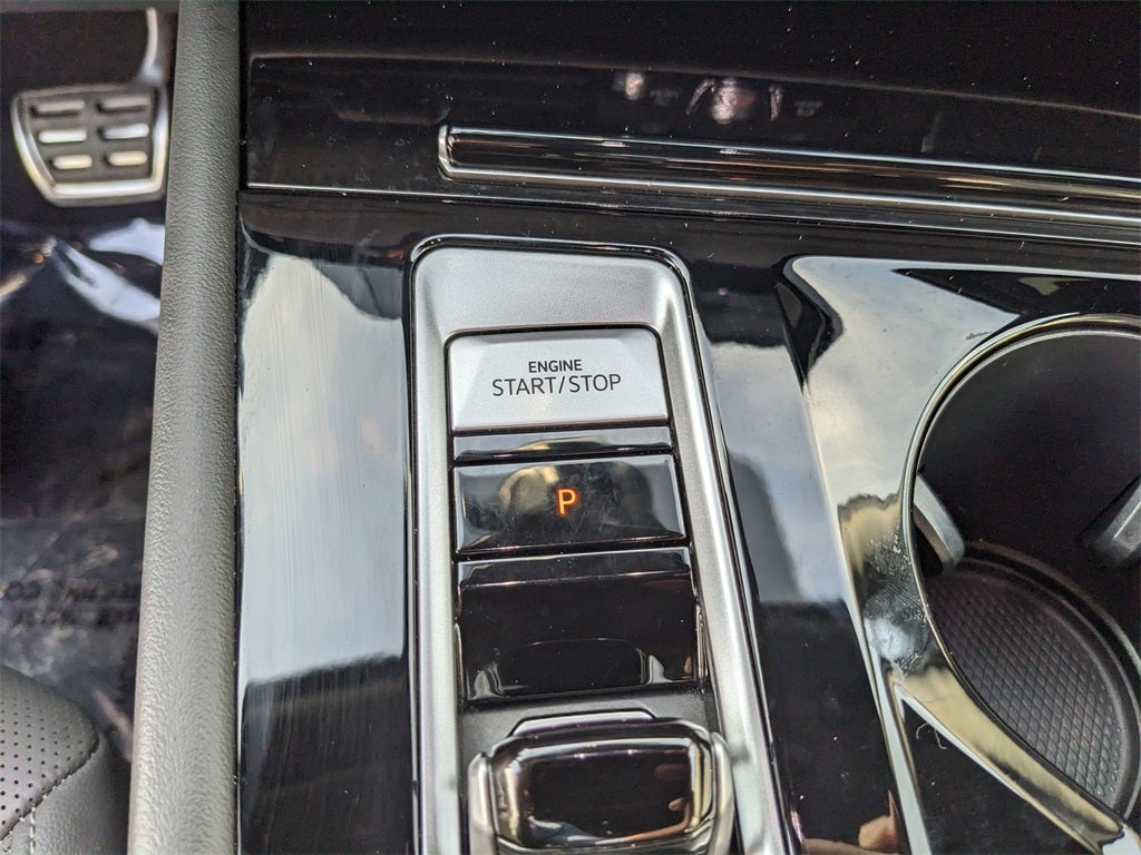 2025 Volkswagen Atlas Cross Sport 2.0T SEL R-Line Black