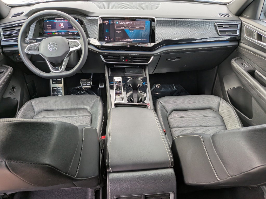 2024 Volkswagen Atlas Cross Sport 2.0T SEL R-Line