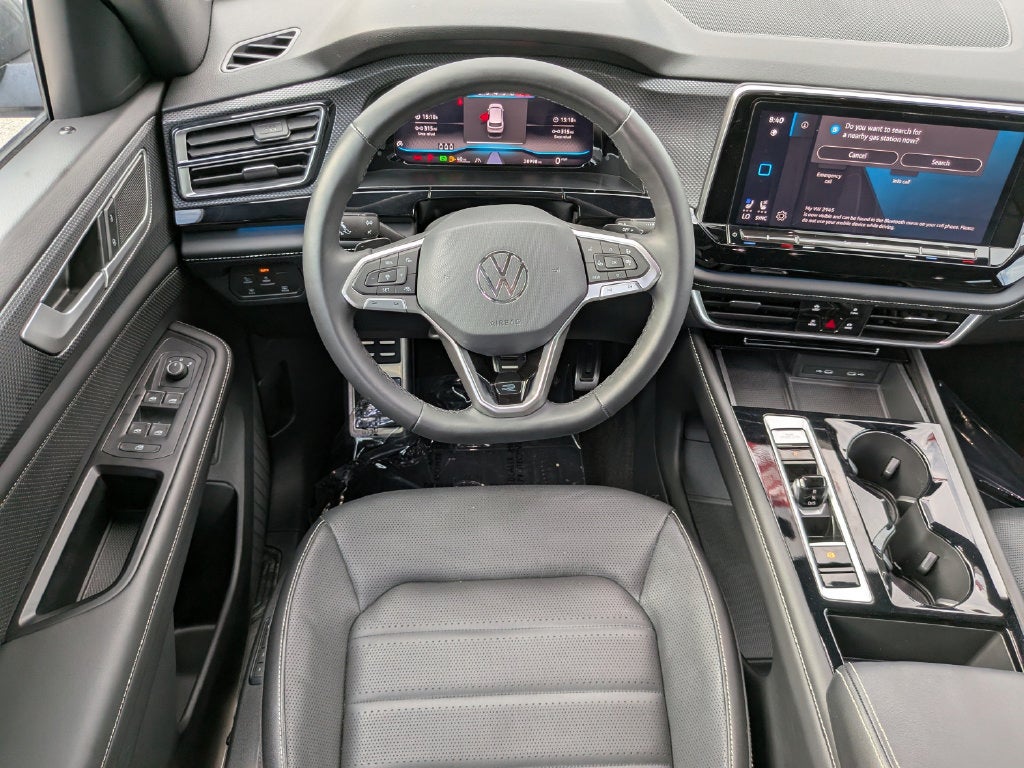 2024 Volkswagen Atlas Cross Sport 2.0T SEL R-Line