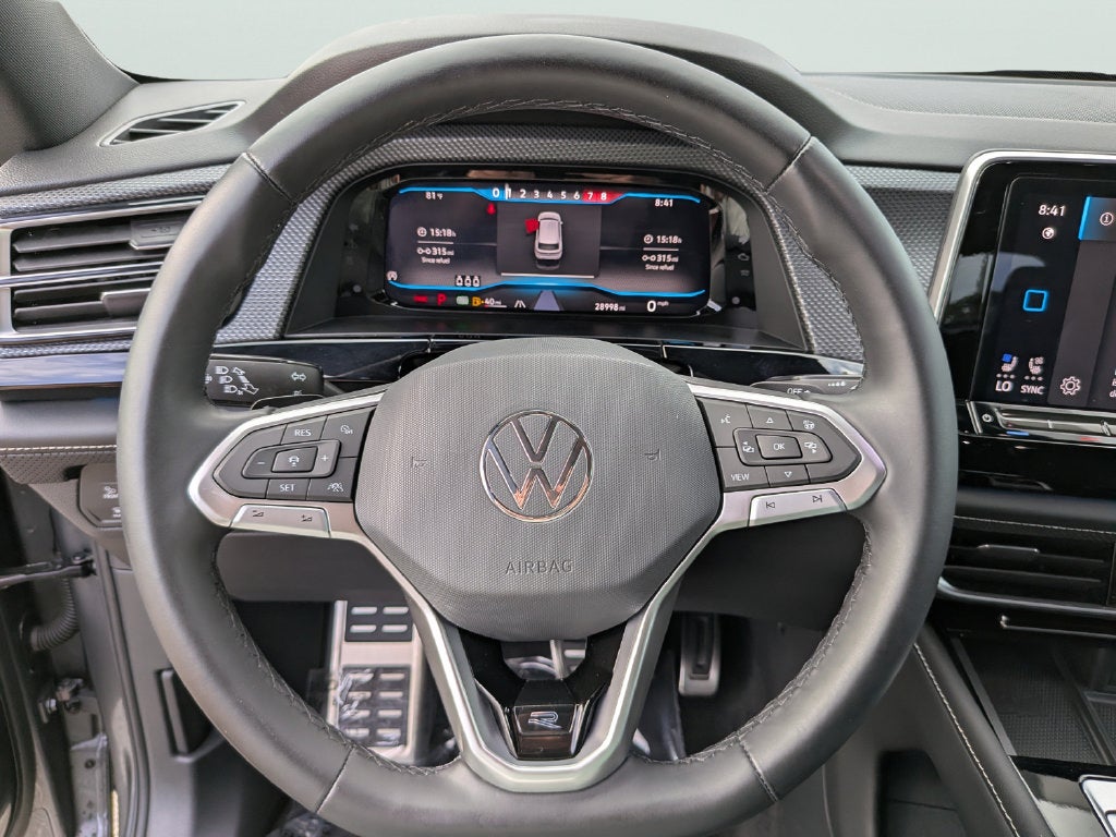 2024 Volkswagen Atlas Cross Sport 2.0T SEL R-Line