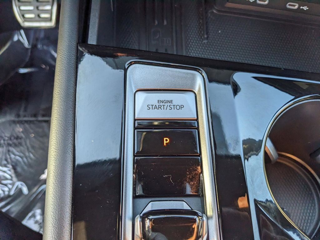 2025 Volkswagen Atlas Cross Sport 2.0T SEL R-Line Black