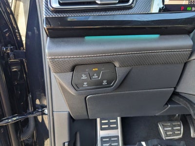 2025 Volkswagen Atlas Cross Sport 2.0T SEL R-Line Black