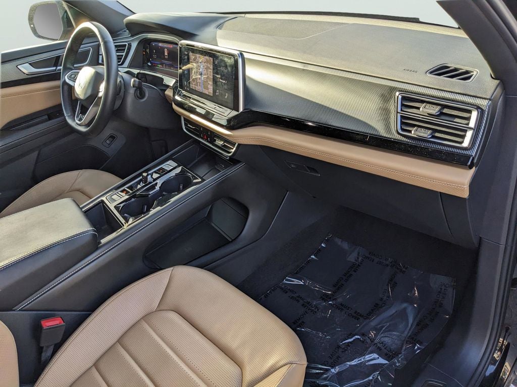 2024 Volkswagen Atlas Cross Sport 2.0T SEL R-Line