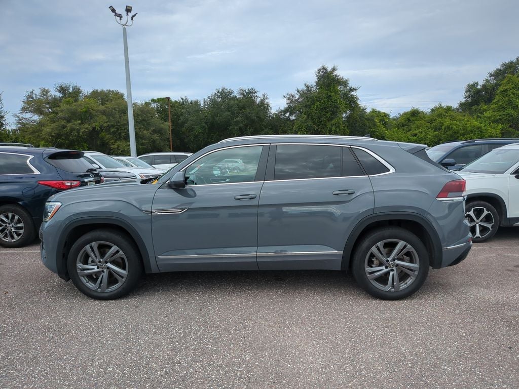 2024 Volkswagen Atlas Cross Sport 2.0T SEL R-Line
