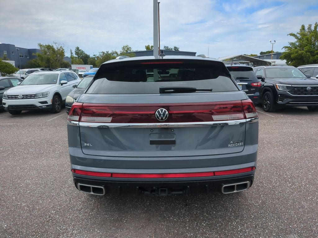 2024 Volkswagen Atlas Cross Sport 2.0T SEL R-Line