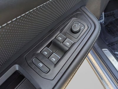 2025 Volkswagen Atlas Cross Sport 2.0T SEL R-Line Black