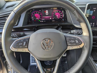 2025 Volkswagen Atlas Cross Sport 2.0T SEL R-Line Black