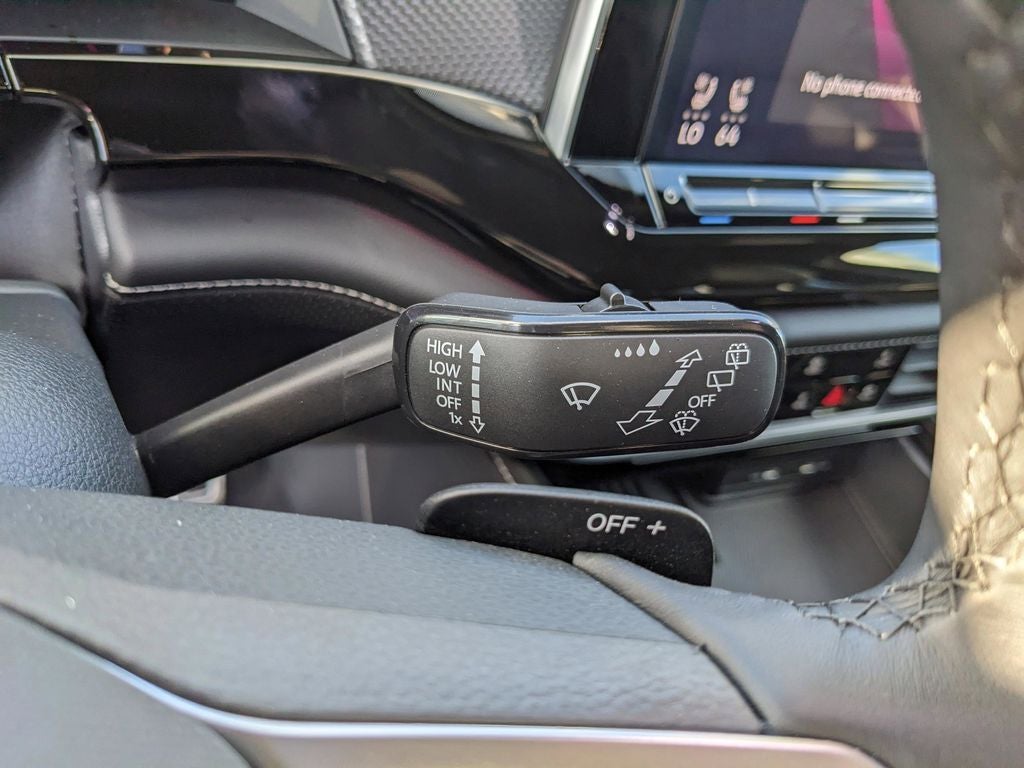 2025 Volkswagen Atlas Cross Sport 2.0T SEL R-Line Black