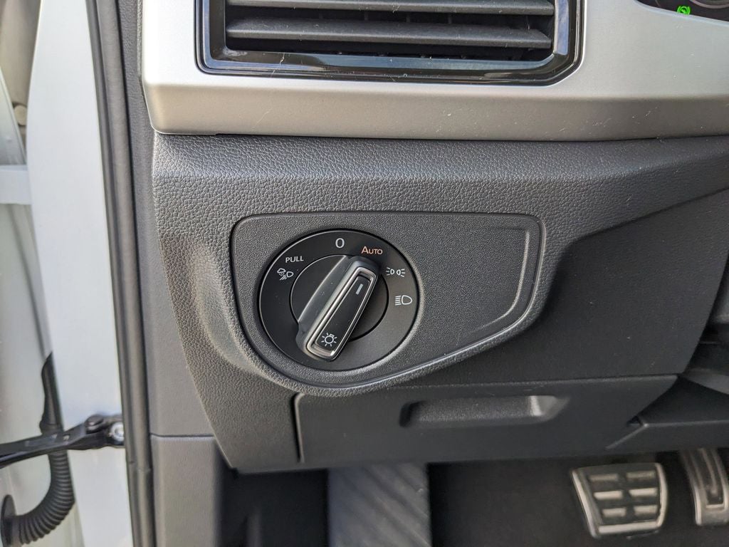 2022 Volkswagen Atlas 3.6L V6 SEL R-Line