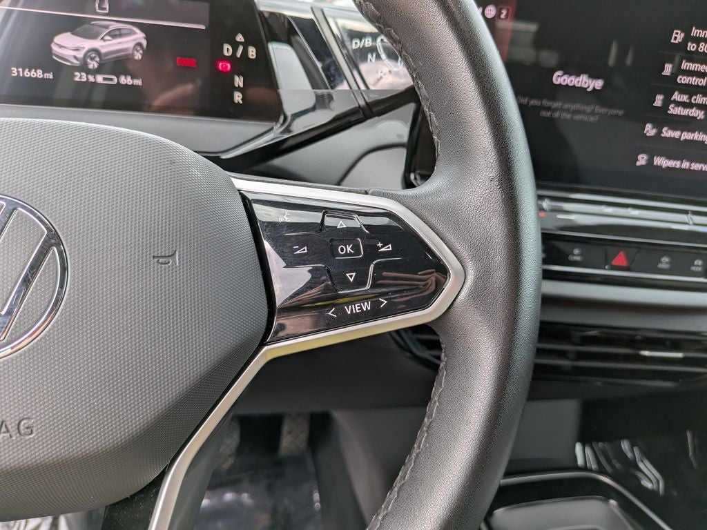 2023 Volkswagen ID.4 Pro