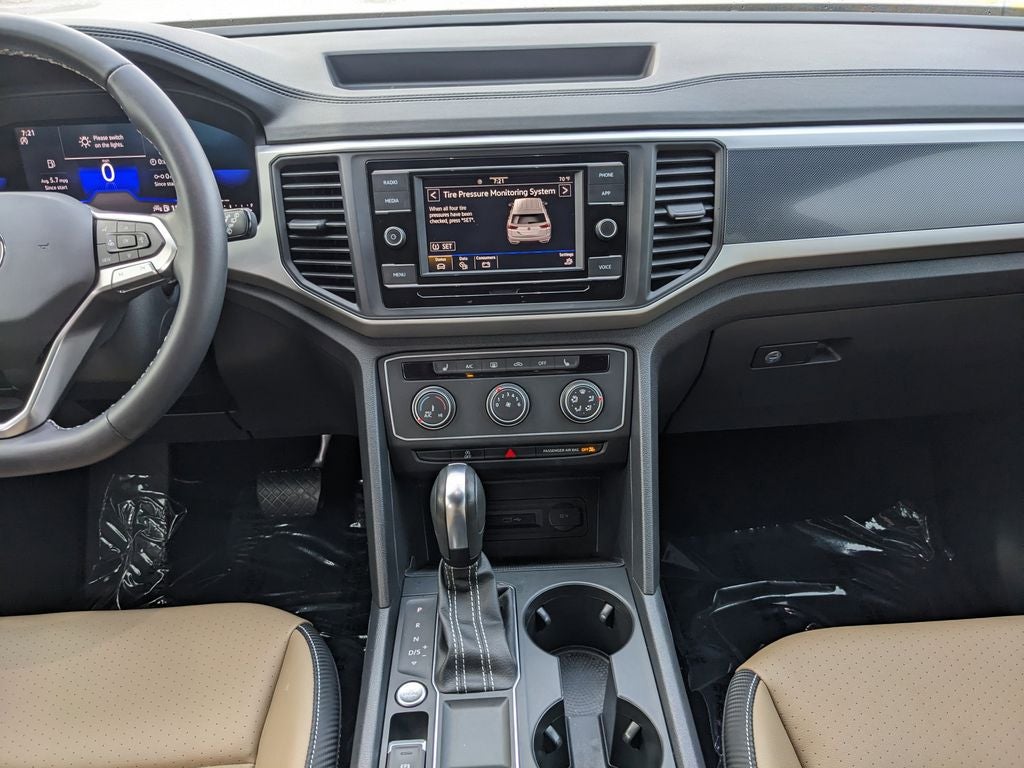 2023 Volkswagen Atlas Cross Sport 2.0T SE