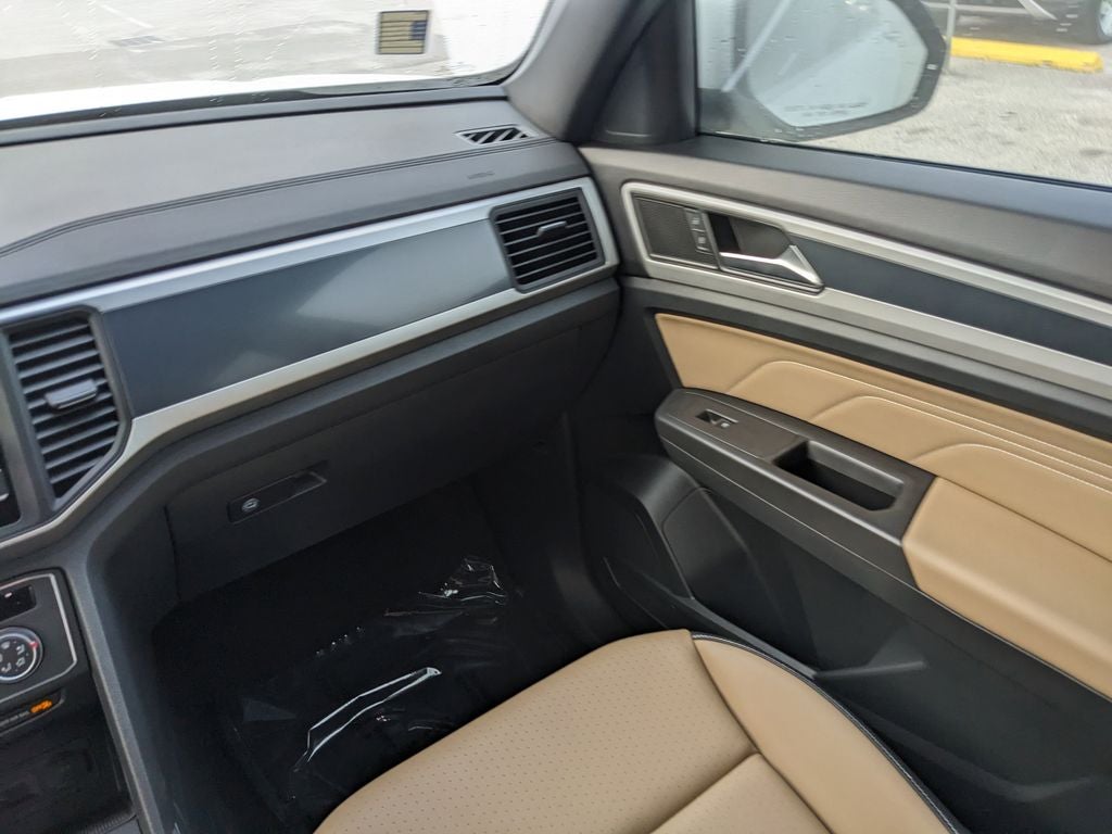 2023 Volkswagen Atlas Cross Sport 2.0T SE