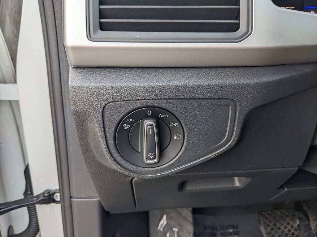 2023 Volkswagen Atlas Cross Sport 2.0T SE