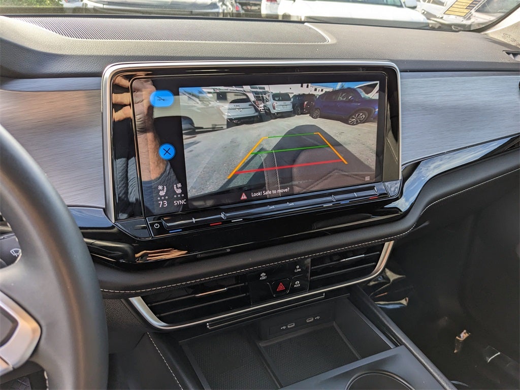 2024 Volkswagen Atlas Cross Sport 2.0T SE