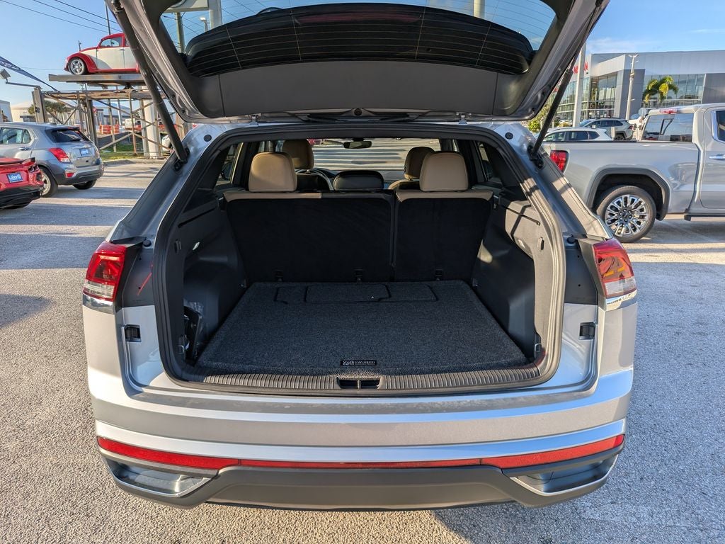2025 Volkswagen Atlas Cross Sport 2.0T SE