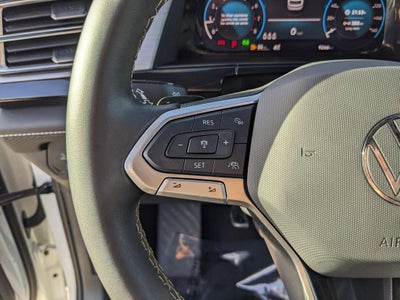 2025 Volkswagen Atlas Cross Sport 2.0T SE