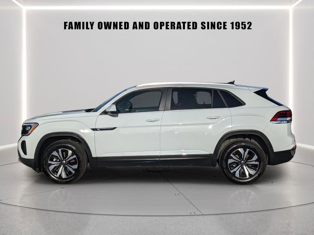 2025 Volkswagen Atlas Cross Sport 2.0T SE