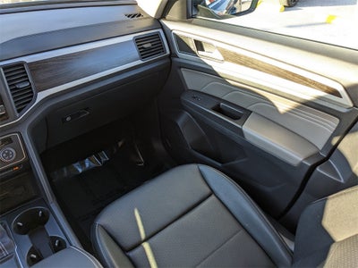 2023 Volkswagen Atlas 2.0T SE