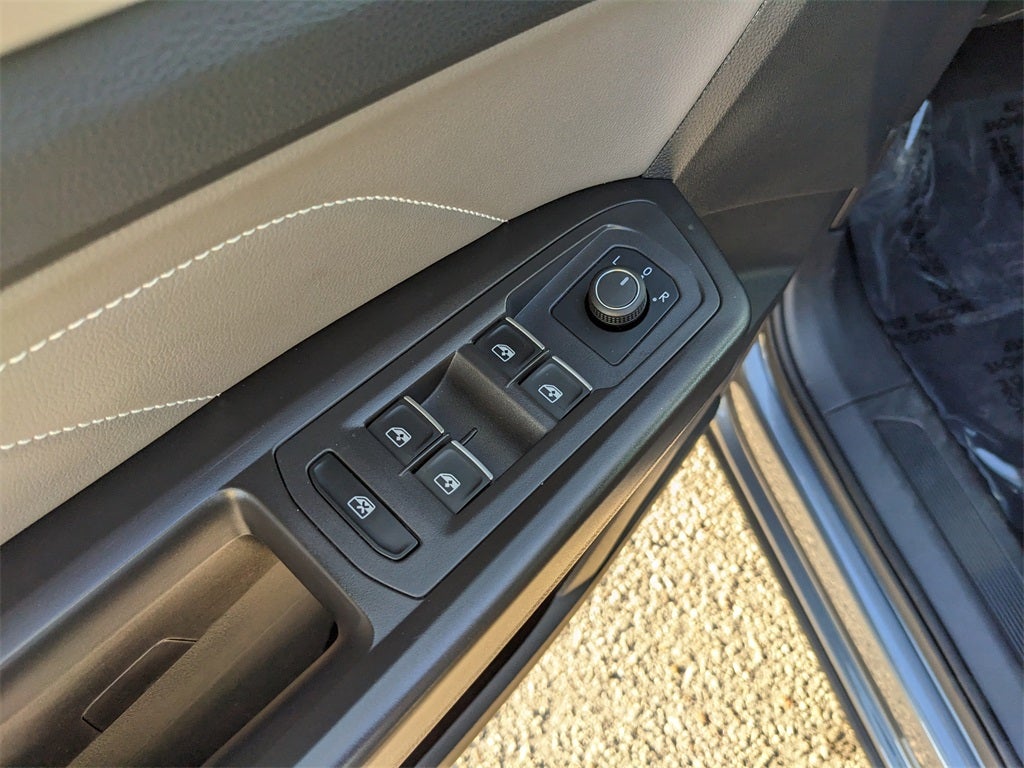 2023 Volkswagen Atlas 2.0T SE