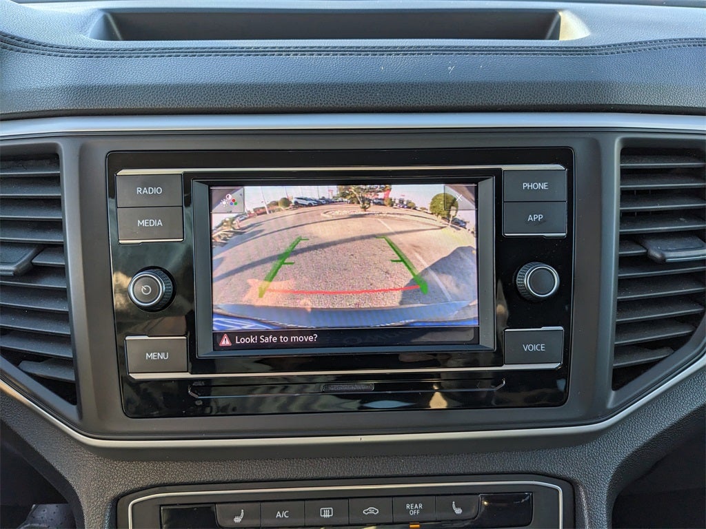 2023 Volkswagen Atlas 2.0T SE