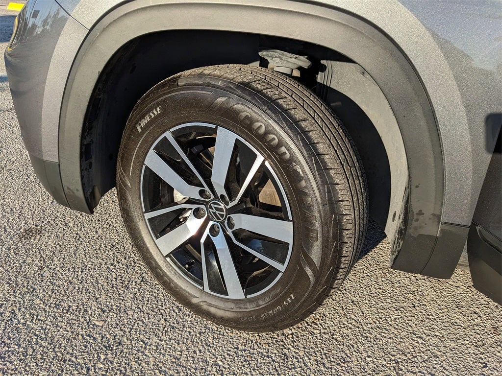 2023 Volkswagen Atlas 2.0T SE