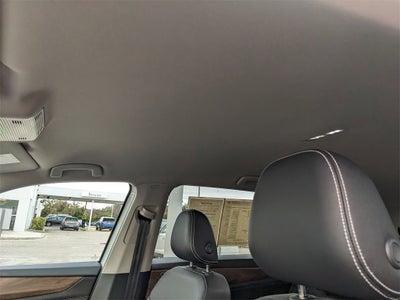 2025 Volkswagen Atlas 2.0T SE