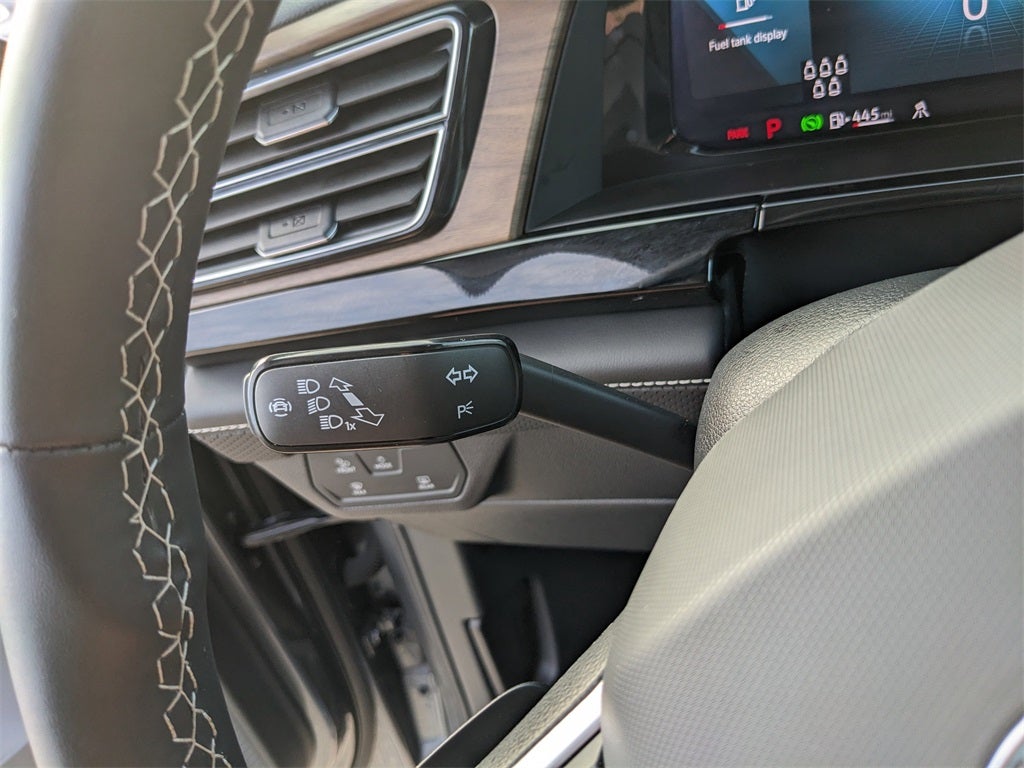 2024 Volkswagen Atlas 2.0T SE