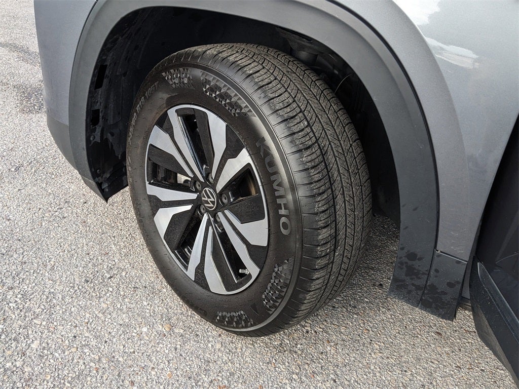 2024 Volkswagen Atlas 2.0T SE