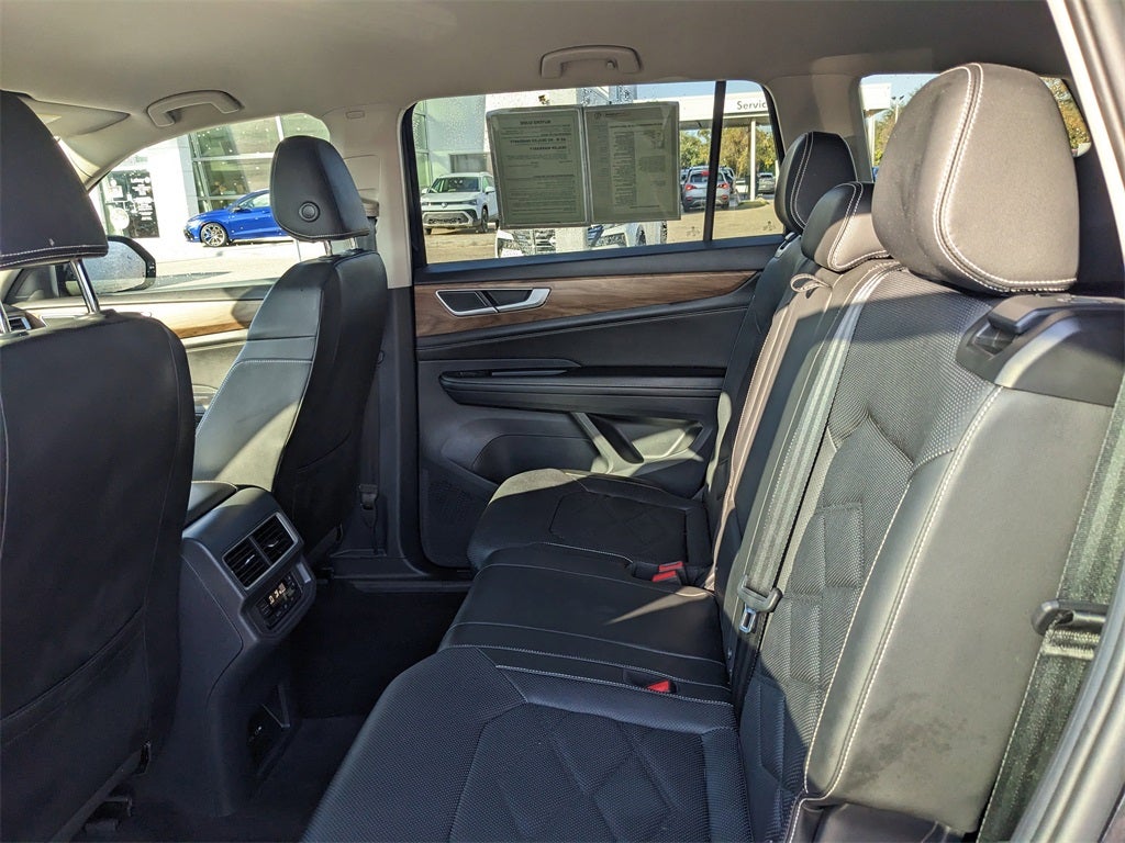 2024 Volkswagen Atlas 2.0T SE