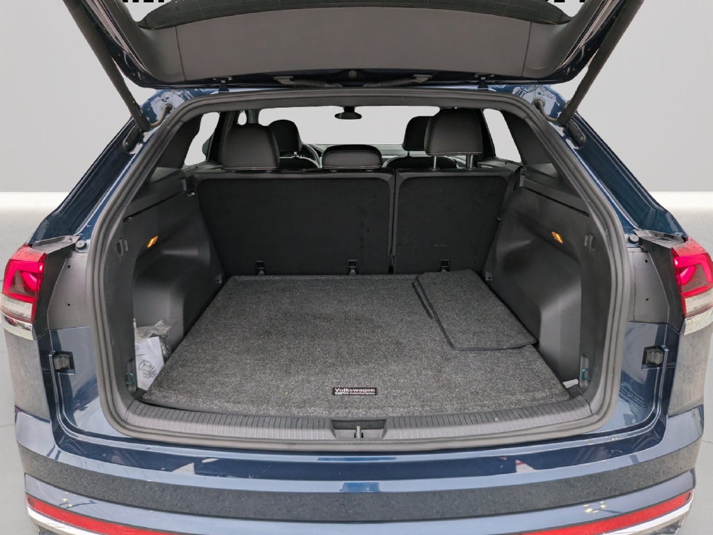 2023 Volkswagen Atlas Cross Sport 3.6L V6 SEL Premium R-Line