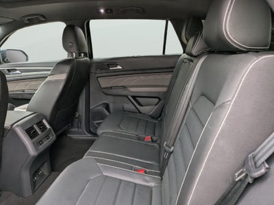 2023 Volkswagen Atlas Cross Sport 3.6L V6 SEL Premium R-Line