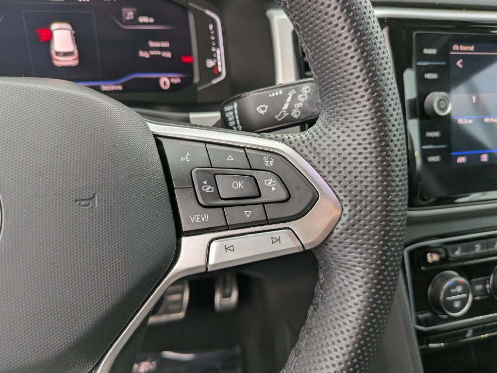 2023 Volkswagen Atlas Cross Sport 3.6L V6 SEL Premium R-Line