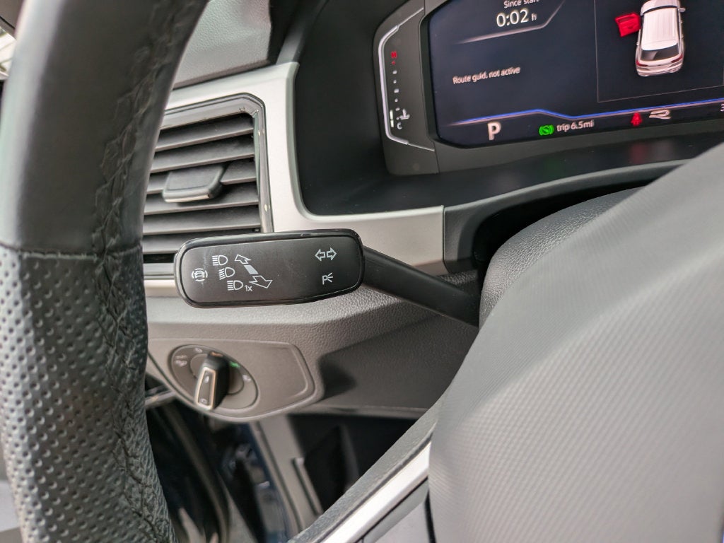 2023 Volkswagen Atlas Cross Sport 3.6L V6 SEL Premium R-Line