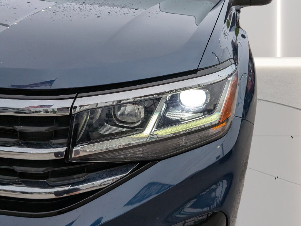 2023 Volkswagen Atlas Cross Sport 3.6L V6 SEL Premium R-Line
