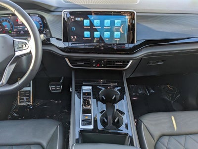 2025 Volkswagen Atlas Cross Sport 2.0T SEL Premium R-Line