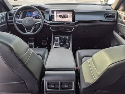 2025 Volkswagen Atlas Cross Sport 2.0T SEL Premium R-Line