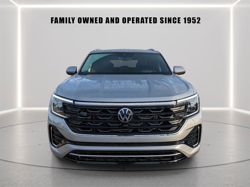 2025 Volkswagen Atlas Cross Sport 2.0T SEL Premium R-Line