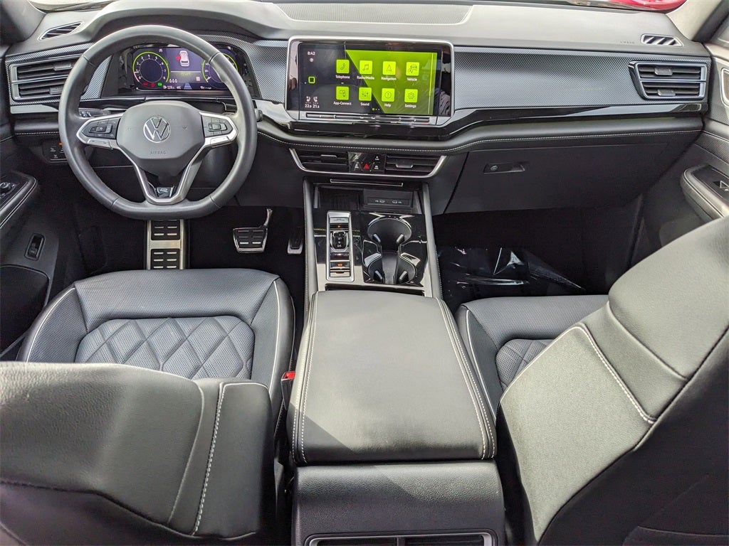 2025 Volkswagen Atlas Cross Sport 2.0T SEL Premium R-Line