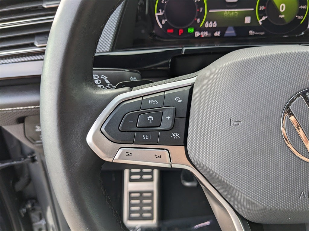 2025 Volkswagen Atlas Cross Sport 2.0T SEL Premium R-Line