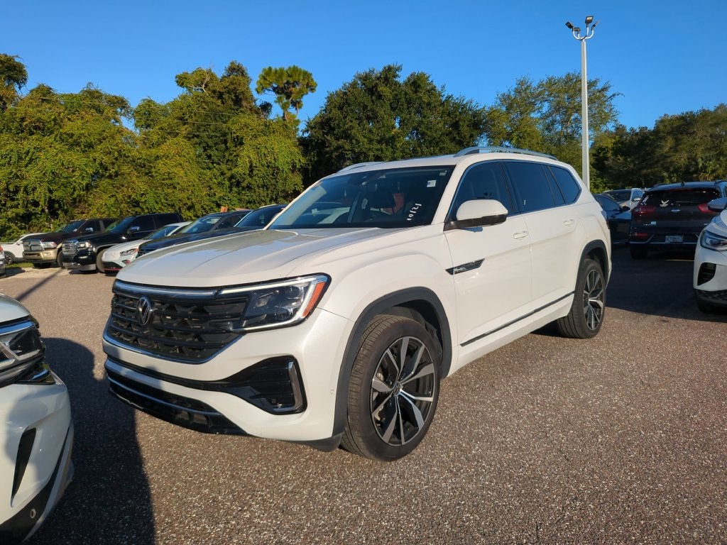 2024 Volkswagen Atlas 2.0T SEL Premium R-Line