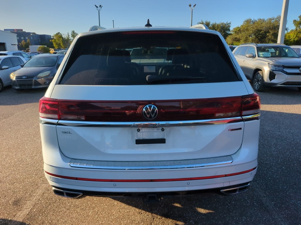 2024 Volkswagen Atlas 2.0T SEL Premium R-Line